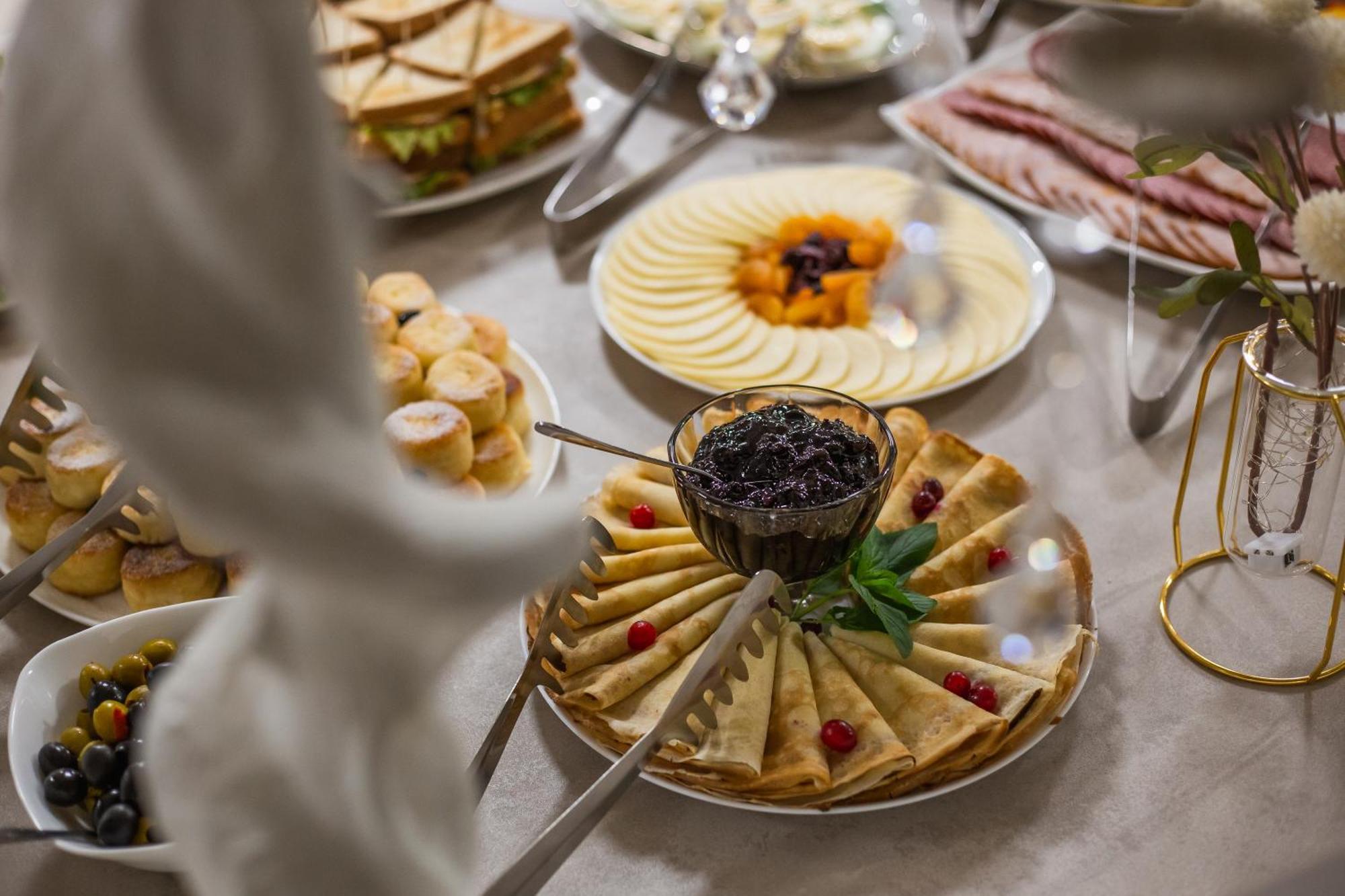 Bed and Breakfast Lidolux Бельцы Экстерьер фото