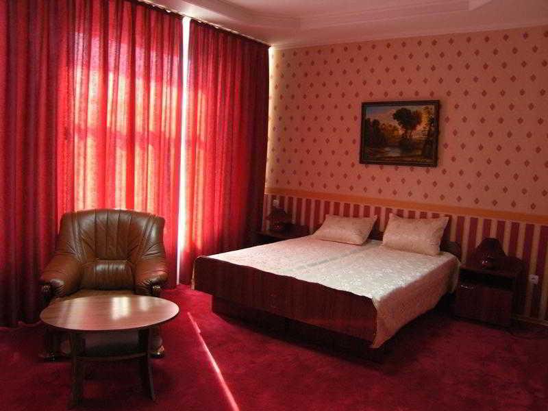 Bed and Breakfast Lidolux Бельцы Экстерьер фото