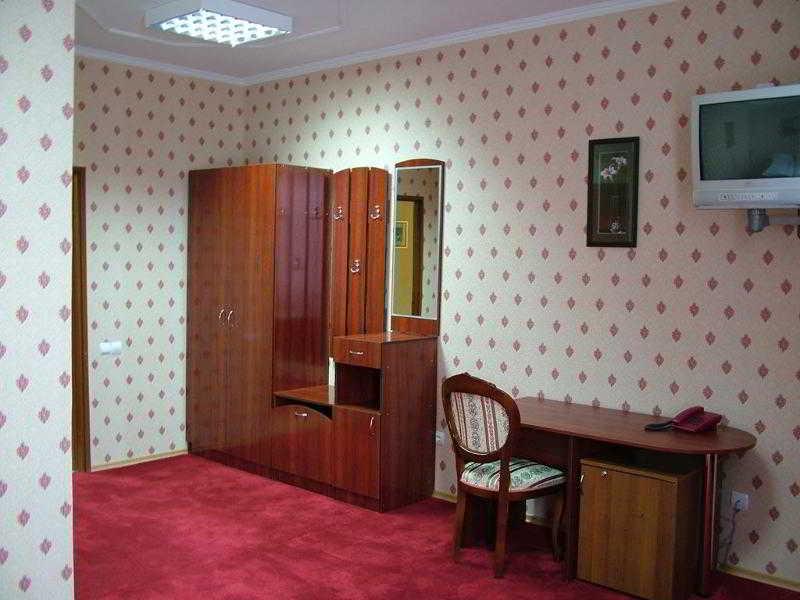 Bed and Breakfast Lidolux Бельцы Экстерьер фото